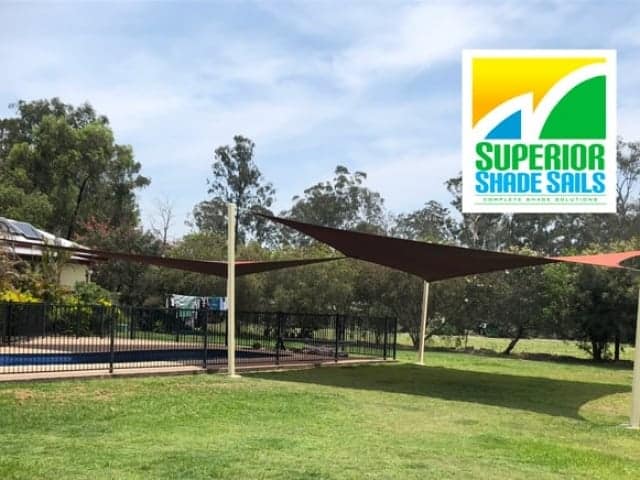 Installed two 5 Point Hyper Shade Sails in Jimboomba. Both sun shade sails in Extrablock Sunblaze with powdercoated steel posts.