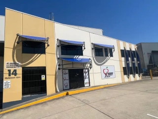 Replacement Shade Sails for Office Facade, Acacia Ridge
